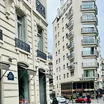 Signature Champs Elysées